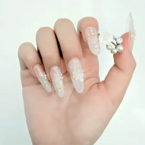 Pearl Flower Press-On Nails